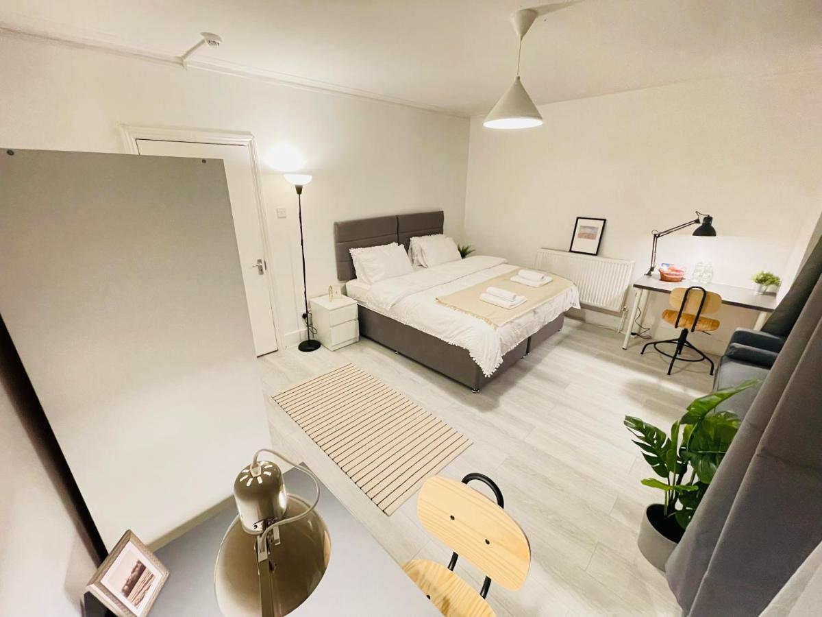 Leytonstone House - Sleepylodge ลอนดอน ภายนอก รูปภาพ