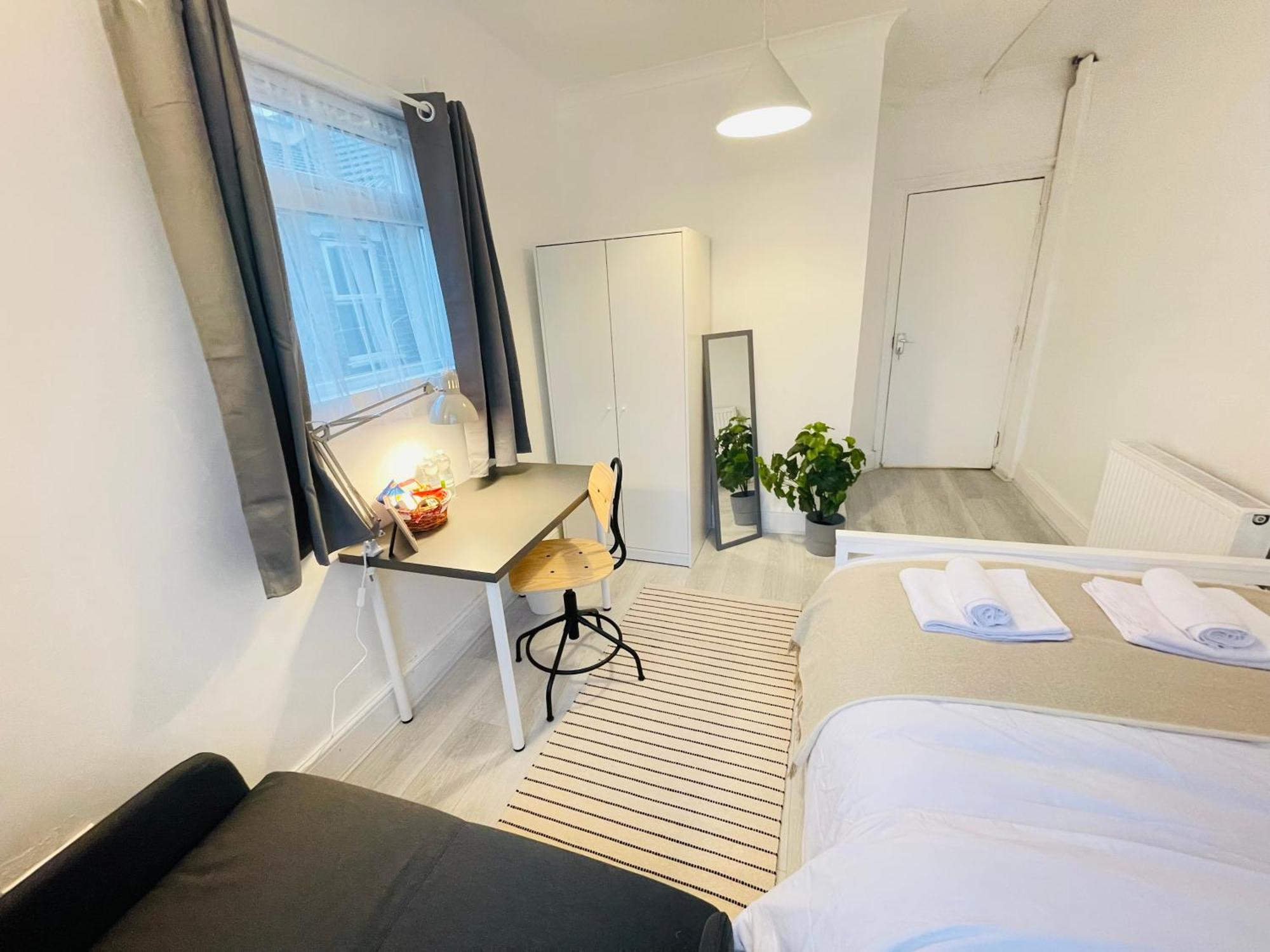 Leytonstone House - Sleepylodge ลอนดอน ภายนอก รูปภาพ